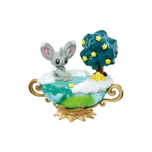 Pokemon Starrium Series Dreamy Moonlit Night - Trading Figur - Einzelfigur: Chillarmy